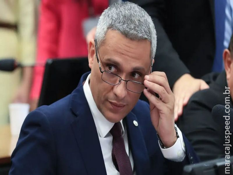 Pela 2ª vez, Moraes barra visita de Gustavo Gayer a Bolsonaro; entenda o motivo Pela 2ª vez, Moraes barra visita de Gustavo Gayer a Bolsonaro; entenda o motivo