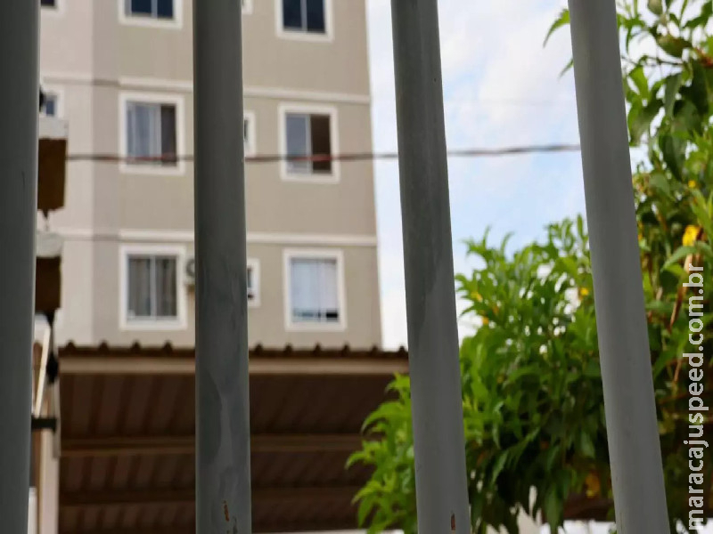 PF cumpre mandados em condomínio no Rita Vieira em Campo Grande PF cumpre mandados em condomínio no Rita Vieira em Campo Grande