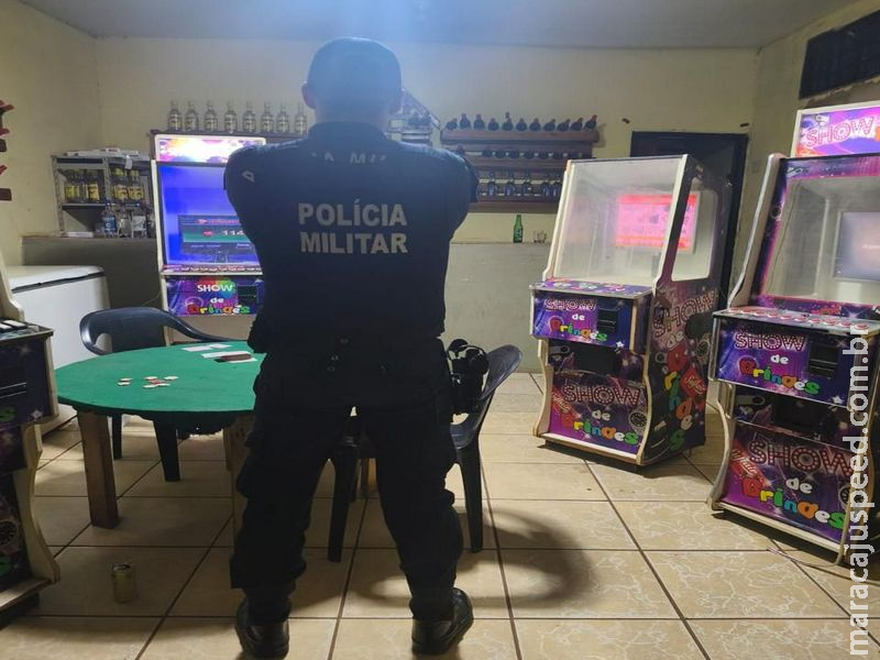 Polícia Militar fecha bar que explorava jogos de azar e flagra usuário com tornozeleira em Nova Alvorada do Sul Polícia Militar fecha bar que explorava jogos de azar e flagra usuário com tornozeleira em Nova Alvorada do Sul