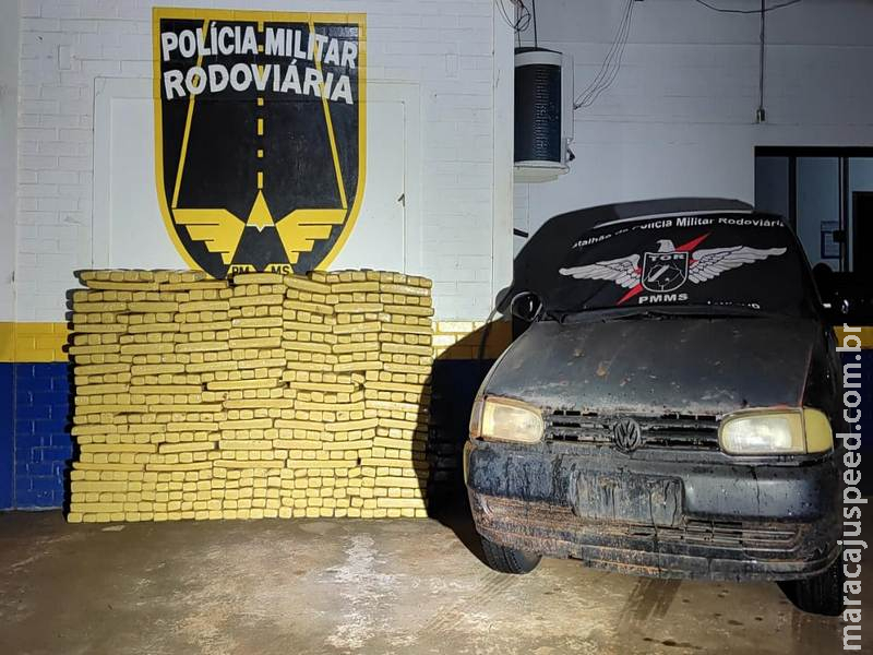 Polícia Militar Rodoviária intercepta veículo e apreende 425 kg de drogas na MS-384 em Ponta Porã Polícia Militar Rodoviária intercepta veículo e apreende 425 kg de drogas na MS-384 em Ponta Porã