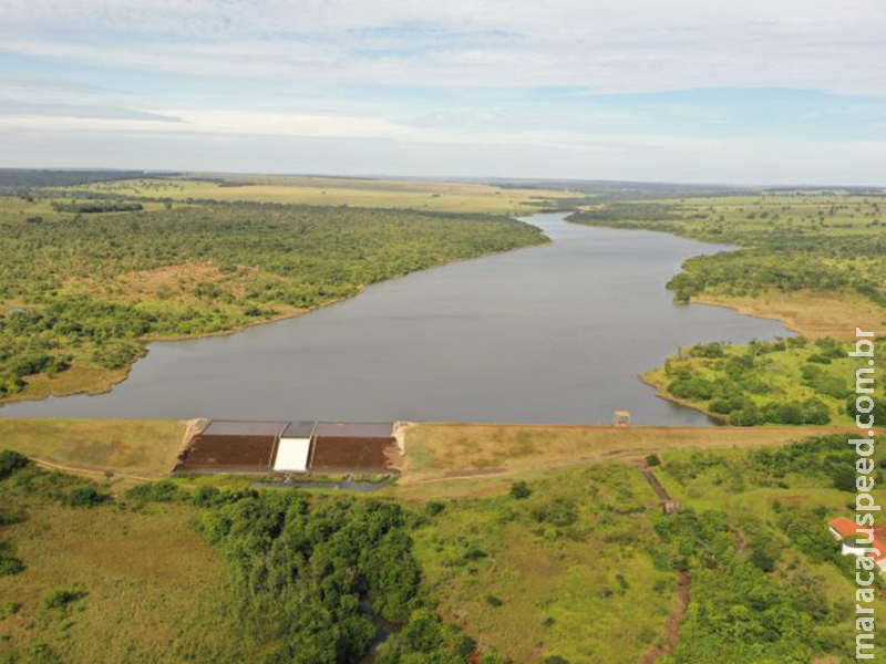 Proprietário rural se compromete com o MPMS a recuperar área que fica na APA Guariroba, em Campo Grande Proprietário rural se compromete com o MPMS a recuperar área que fica na APA Guariroba, em Campo Grande