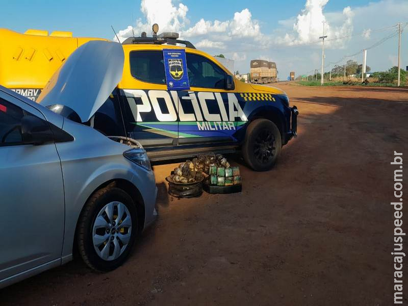 Quase 32 kg de drogas são apreendidos em pneus de carro na MS-497, em Paranaíba Quase 32 kg de drogas são apreendidos em pneus de carro na MS-497, em Paranaíba