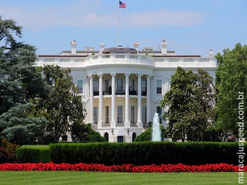 Shutdown: Trump inicia demissões em massa em meio à paralisação Shutdown: Trump inicia demissões em massa em meio à paralisação