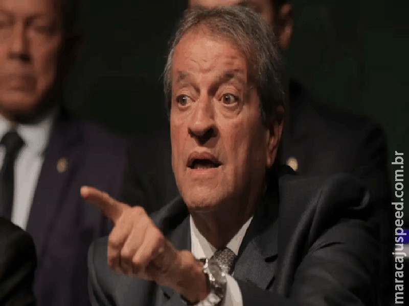  A justificativa de Valdemar para suspender o salário de Bolsonaro