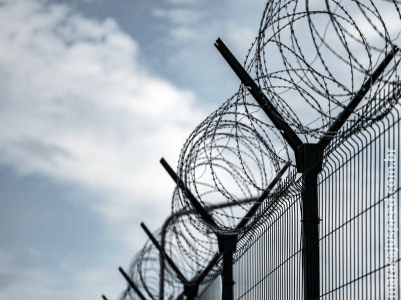 Além de demissão no trabalho, apresentar atestado médico falso pode gerar pena de prisão