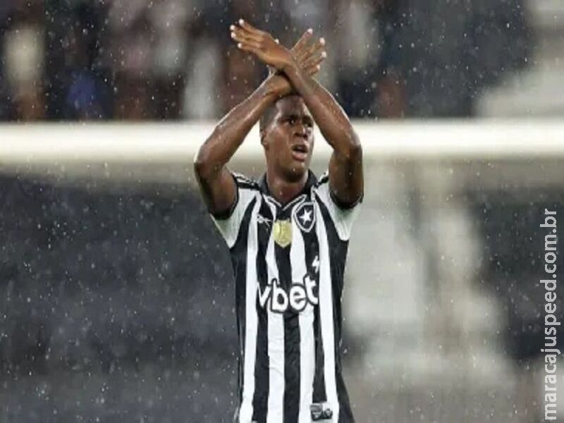 Com show de joia da base, Botafogo busca virada contra Sport