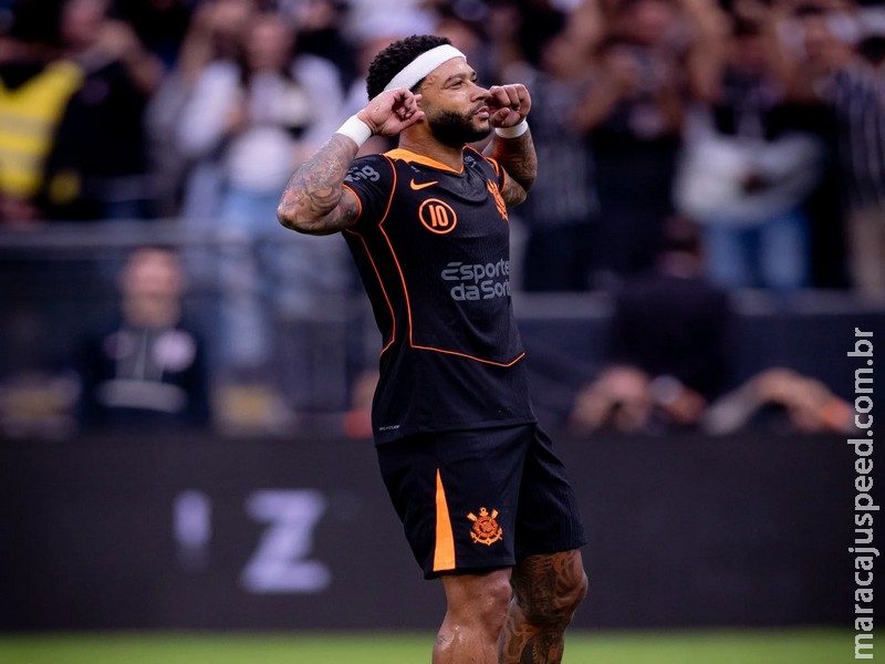 Diretoria do Corinthians teria pedido para Memphis deixar hotel luxuoso em São Paulo