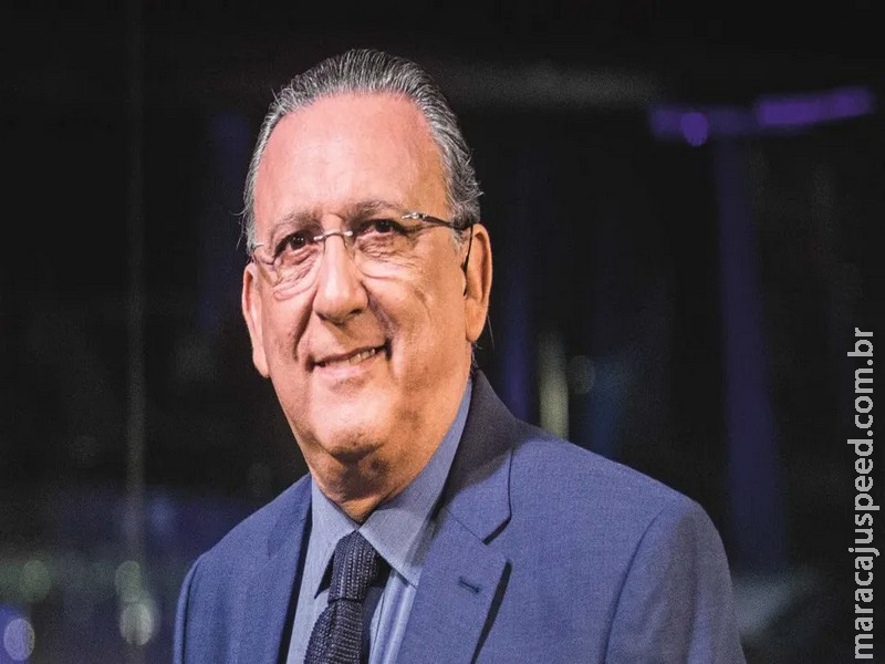 Galvão Bueno é internado com pneumonia; neta atualiza estado de saúde