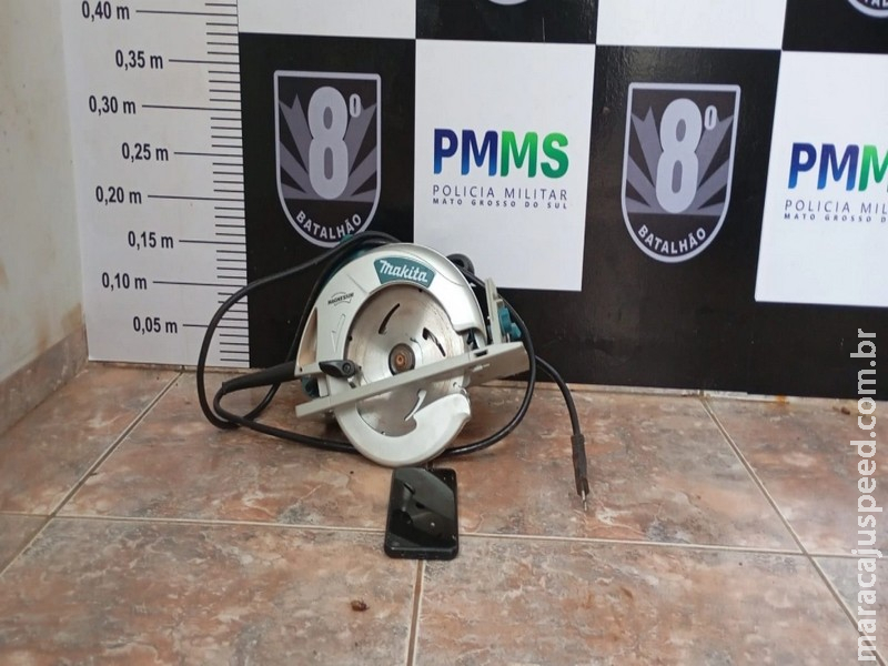 Homem é preso por furto de ferramentas e celular em Nova Andradina