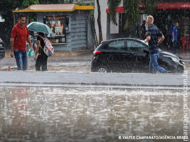 Inmet emite alerta de chuvas intensas e risco de granizo para 13 estados do país; saiba quais  Publicado 28 segundos atrás