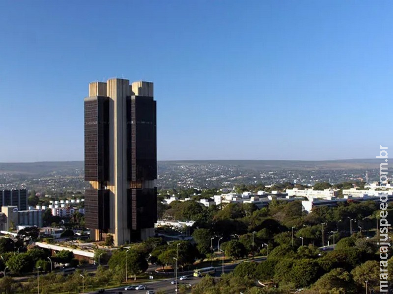 Lei amplia direitos de clientes de bancos e garante portabilidade salarial