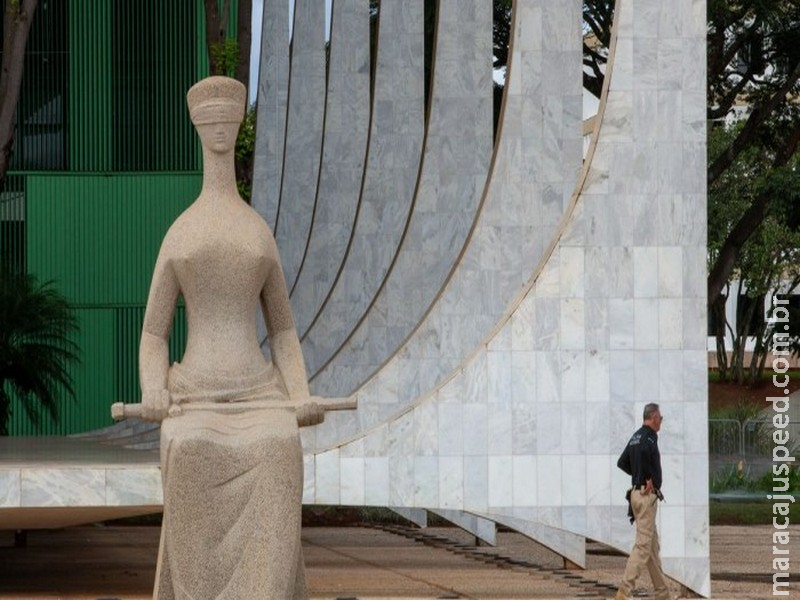 Moraes vota para condenar cinco PMs do DF a 16 anos de prisão