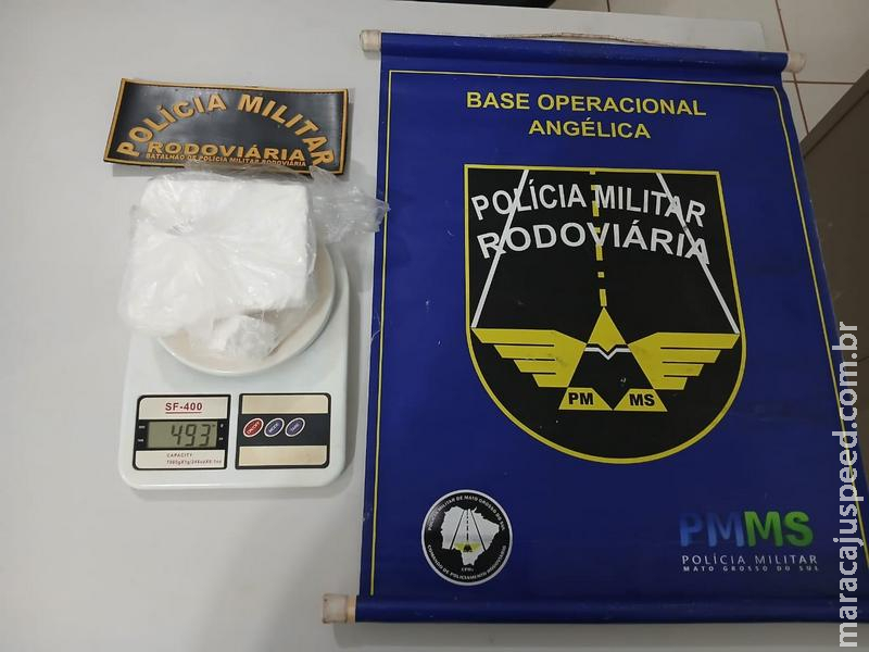 Passageiro de van é preso com cocaína avaliada em R$ 37 mil em Angélica
