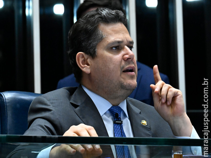 Senado desafia governo Lula e aprova ‘pauta-bomba’ com impacto bilionário no orçamento