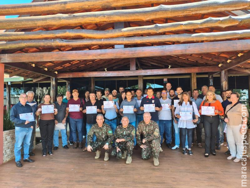 Servidores da Junta de Serviço Militar de Maracaju participam de simpósio estadual em Dourados