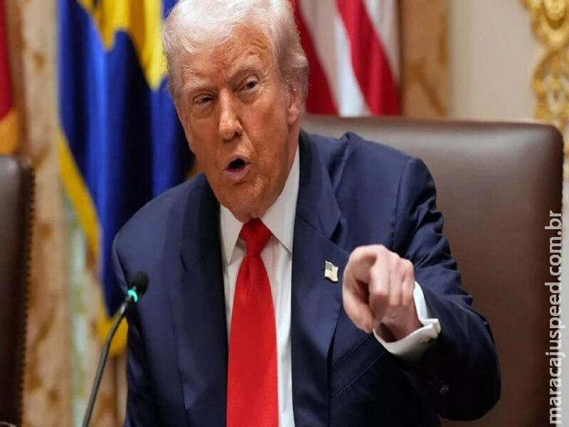 Trump declara encerramento do espaço aéreo da Venezuela