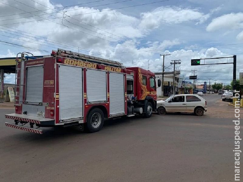  A+ A- Caminhão bate em viatura do Corpo de Bombeiros em Anastácio  