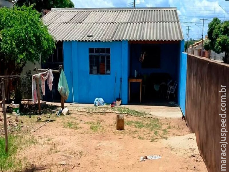 Cheiro forte denuncia corpo em estado de decomposição em residência em Água Clara  