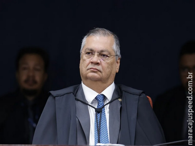 Com voto de Dino, STF condena cinco réus do núcleo 2 por unanimidade