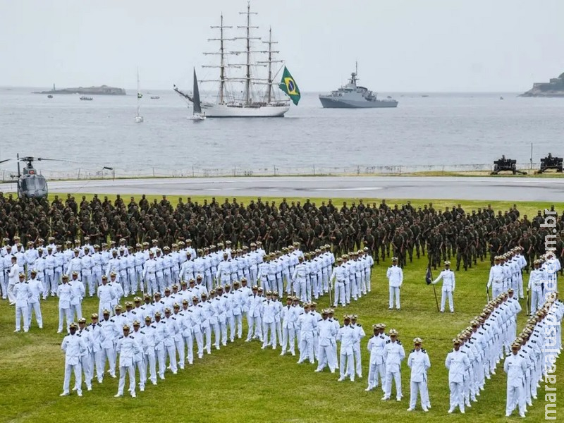 Marinha abre concurso para professores em diversas áreas; confira salários