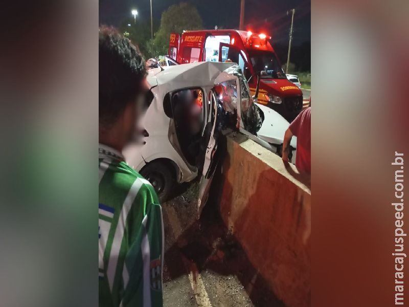 ‘Matadora’: moradores reclamam de mureta inacabada na Avenida Gunter Hans