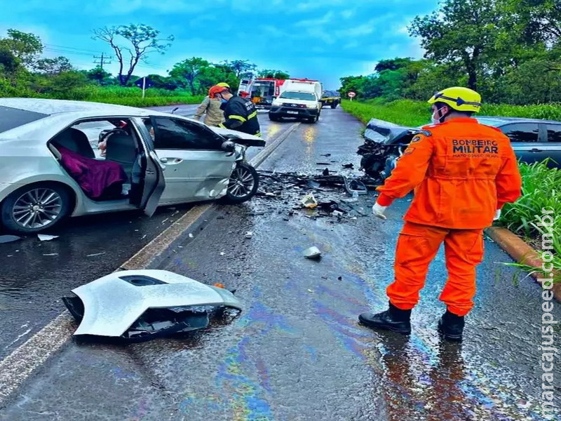 MS: Motorista sobrevive a batida, mas perde pais e esposa na BR-267