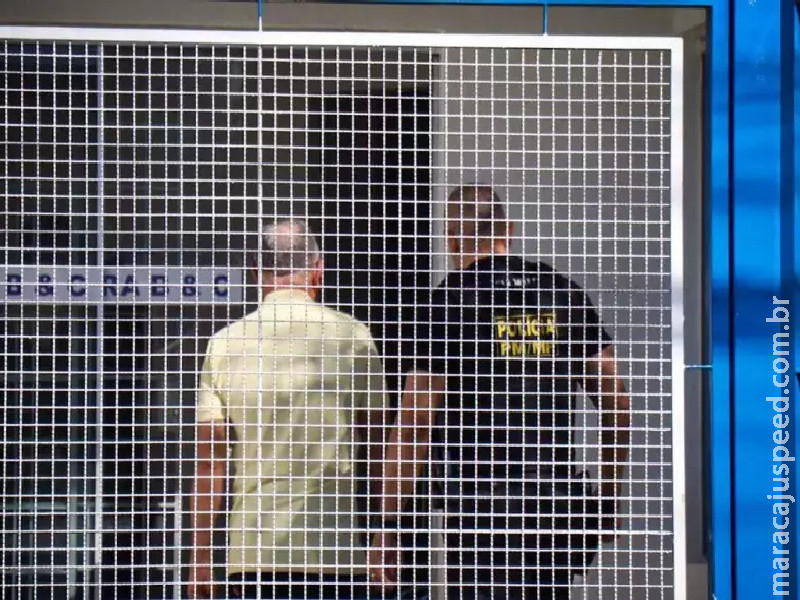 Operação mira irregularidades em contratos de iluminação pública na capital