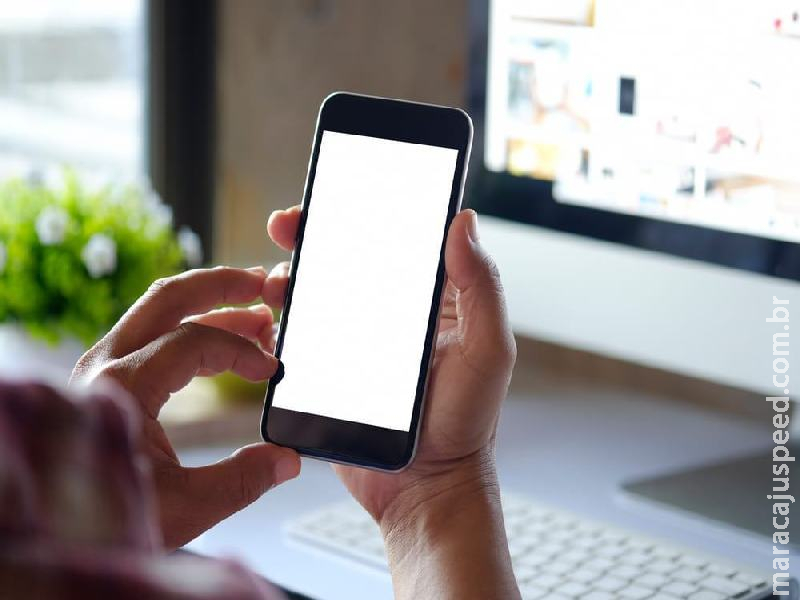 Polícia prende homem que enviava "nudes" para criança 