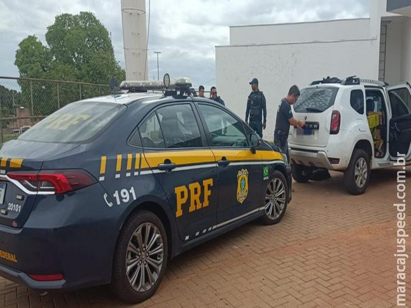 PRF apreende 827 Kg de maconha em Brasilândia (MS)