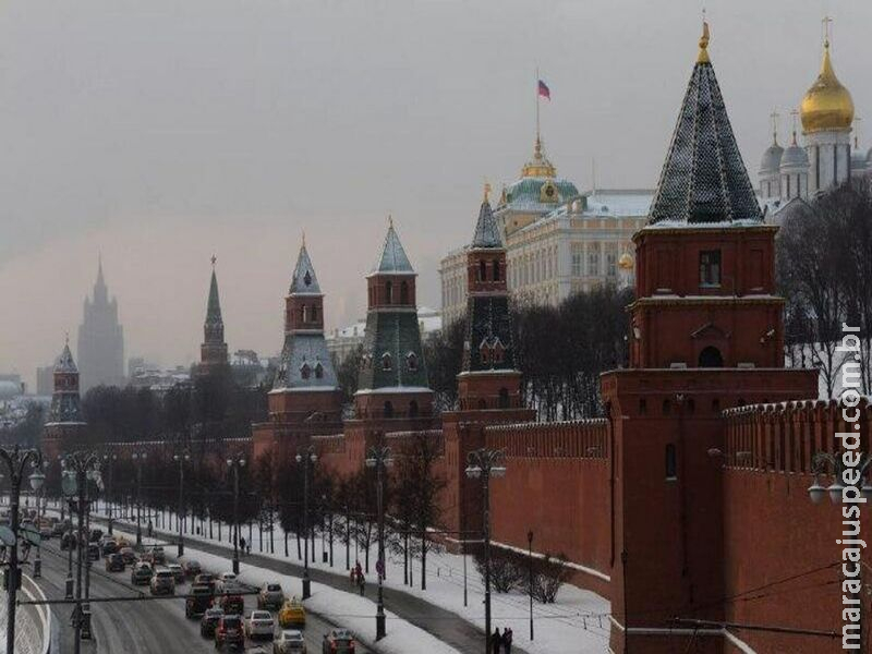Putin está aberto a uma paz séria, mas não a esquemas, diz Kremlin