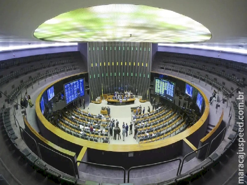 Concurso da Câmara dos Deputados: inscrições terminam hoje; salários chegam a R$ 30 mil 
