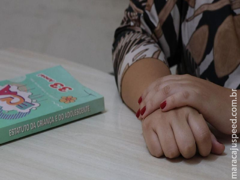 Conselho Tutelar monitora caso de bebê que teve costelas quebradas durante massagem em Campo Grande