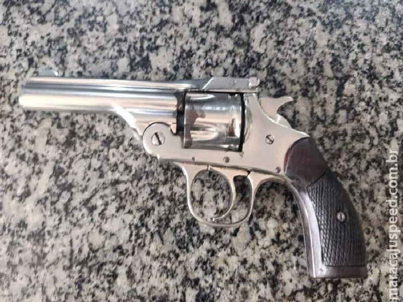 Dois são presos por ameaças contra policiais em redes sociais