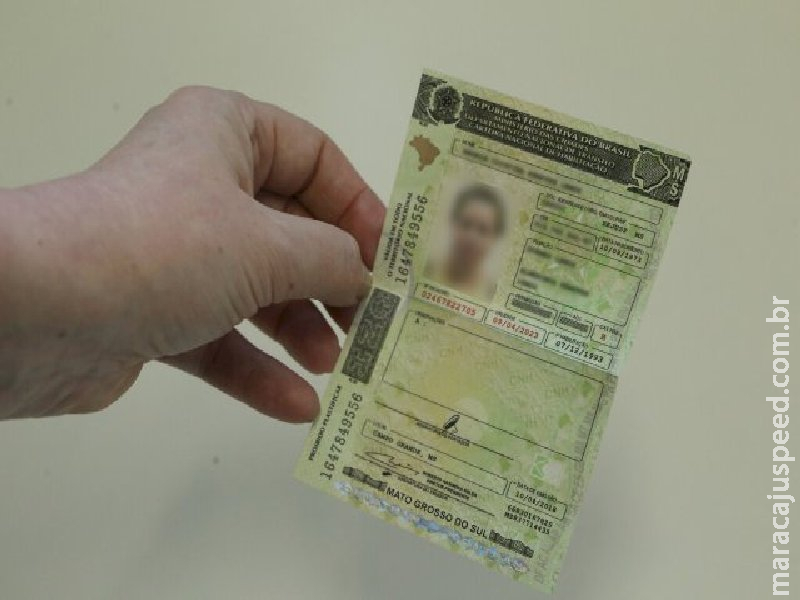 Golpistas criam site falso e cobram altas taxas para quem busca 1ª CNH 