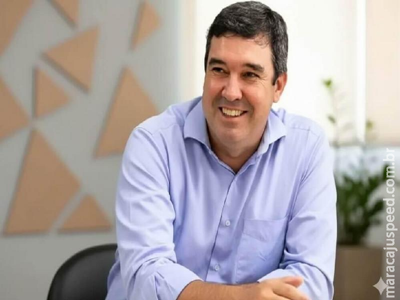 O governador Eduardo Riedel terá desafio de transformar em votos o apoio de todos os prefeitos de MS