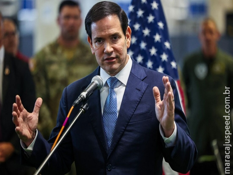 Plano dos EUA para Venezuela tem três fases, diz secretário de Trump