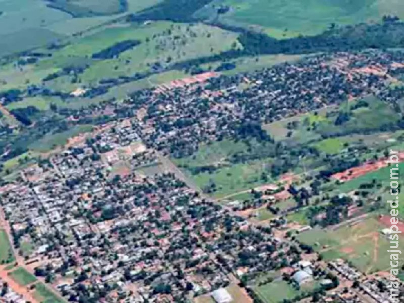 Prefeitura de Sete Quedas oferece 42 vagas com salários de até R$ 5,2 mil 