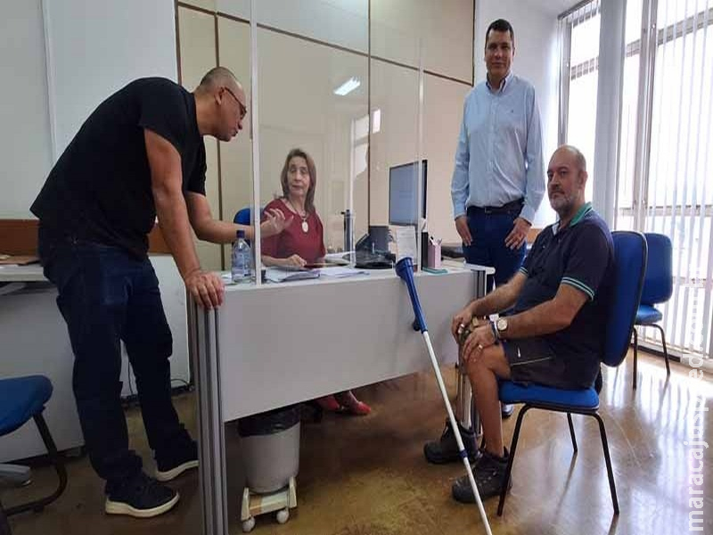 Reabilitação Profissional entrega próteses em Campo Grande (MS)