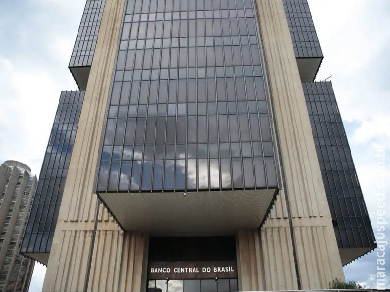 Setor produtivo defende autonomia do BC no caso Master