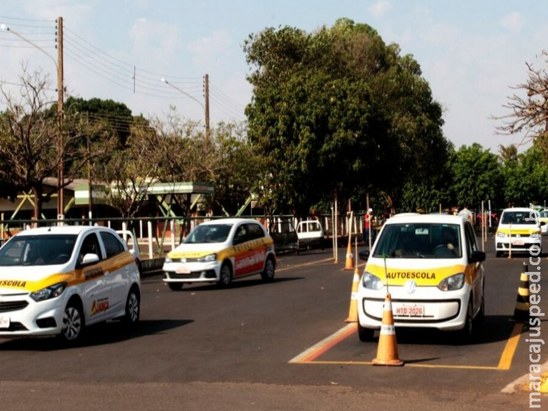 Sistema falha e exame prático da CNH com novas regras é suspenso