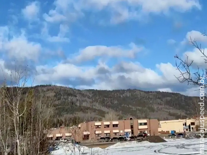 Mundo: Atiradora em escola canadense tem 18 anos e problemas de saúde mental