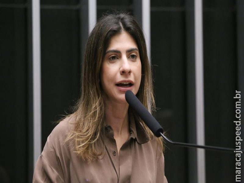 Câmara aprova divulgação, em meios de comunicação, de serviço para denúncias de violência contra a mulher