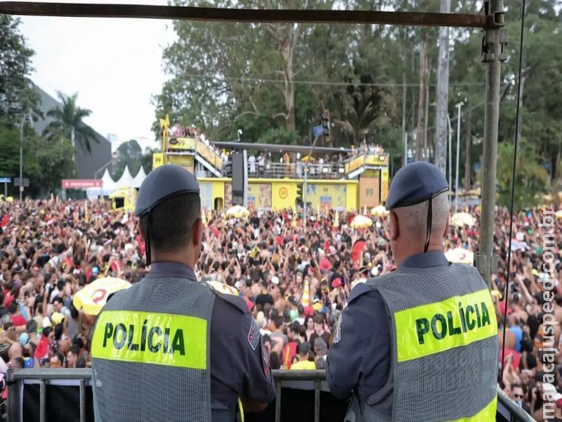 Carnaval de São Paulo tem 2 mil casos de roubos e furtos de celulares
