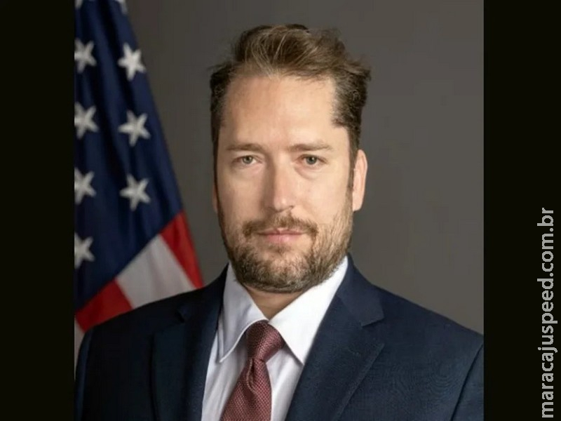 EUA nomeiam crítico do governo Lula como consultor para o Brasil em meio a tensões diplomáticas