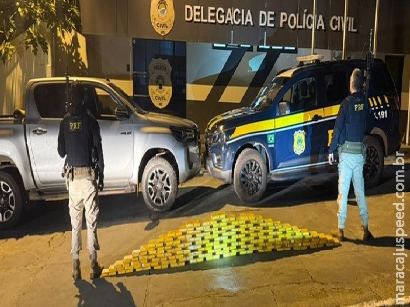 Hilux que utilizava placas falsas é apreendida com 103 quilos de cocaína
