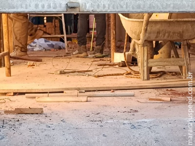 Idoso morre após cair de andaime em obra residencial em Dourados 
