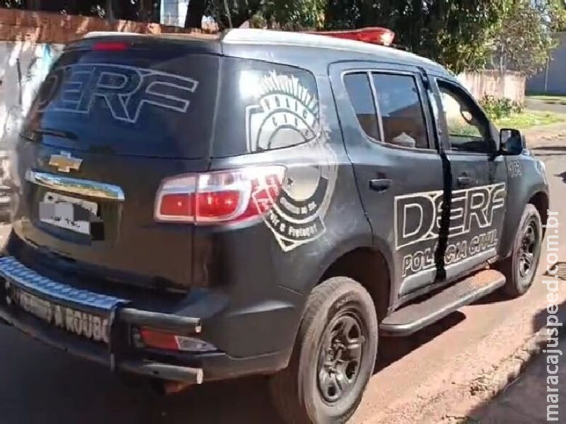 Mulher condenada por roubos a pedestres é presa 