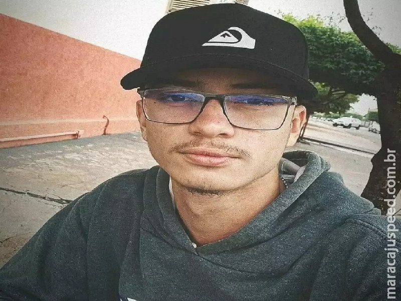 No dia do aniversário, jovem morre ao ter moto atingida por carro em Rio Brilhante 