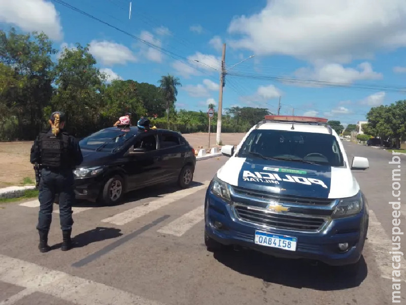 Polícia Militar recupera veículo com restrição criminal e prende autor em Corumbá.