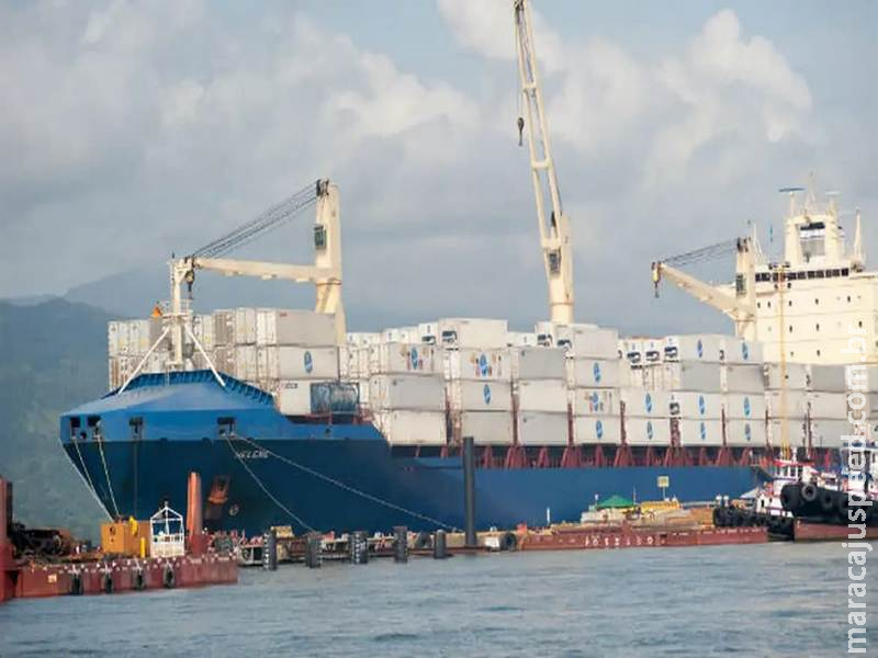 Tarifa de 10% dos EUA pode reduzir queda de quase US$ 1 bilhão nas exportações de Minas Gerais